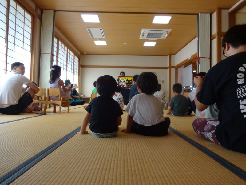 とんとんお話しの部屋